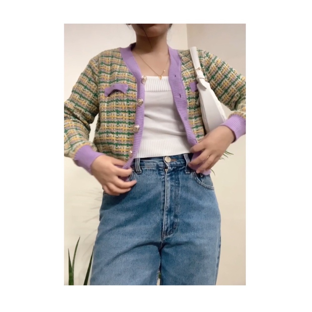 Colorful Sweater With Button details - Picture 3 of 3